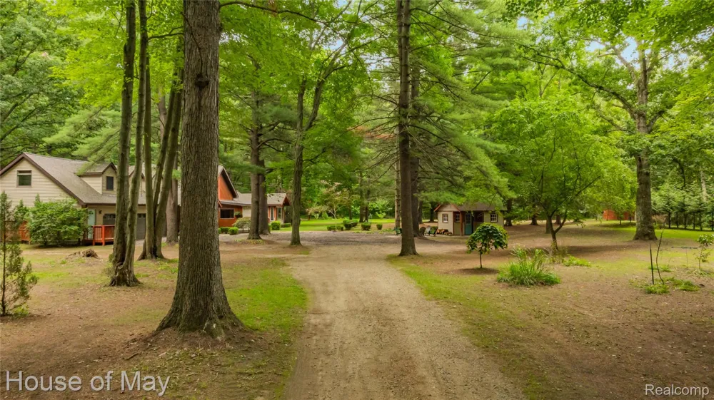 4474 Five Lakes Road North Branch Township, MI 48461
