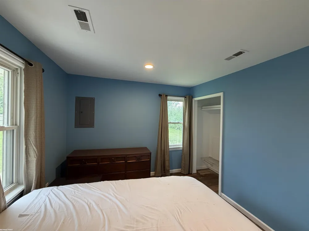 297 La Croix Road Clay Township, MI 48028