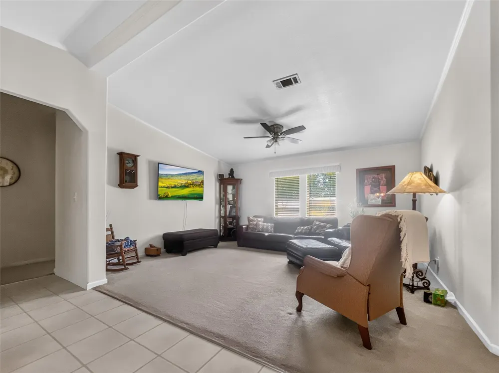 3288 County Road 136 Whitesboro, TX 76273