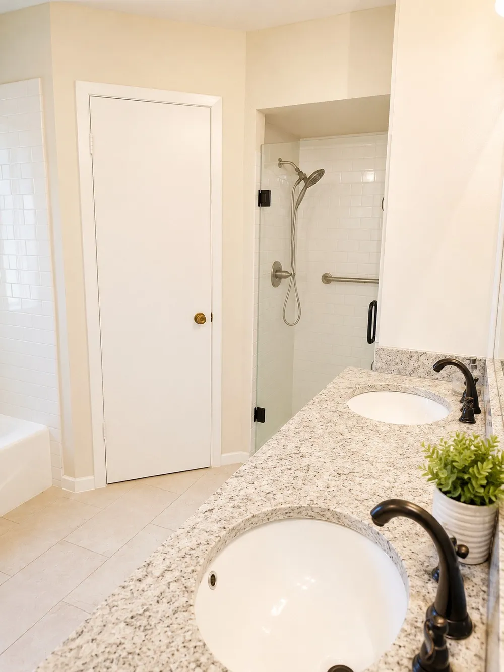 3313 Lakeview Drive Grapevine, TX 76051
