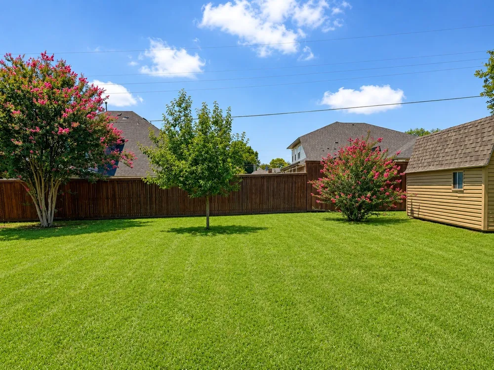 3313 Lakeview Drive Grapevine, TX 76051