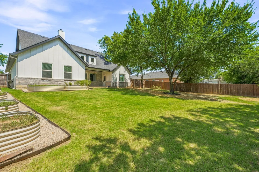 545 Mckittrick Court Godley, TX 76044