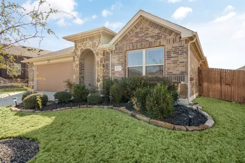 817 Cloverwood Drive