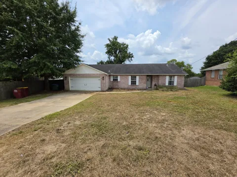 404 Riverchase Boulevard