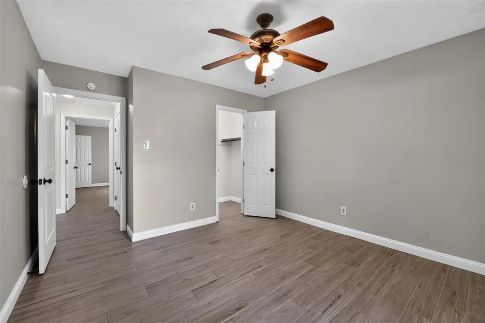 10407 Winding Trail Road La Porte, TX 77571