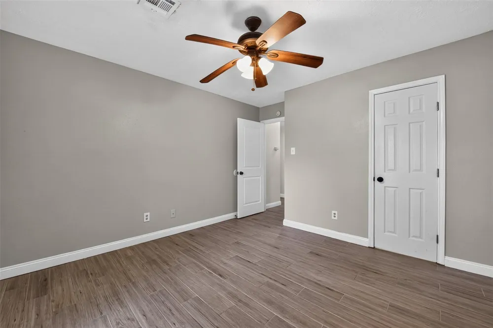 10407 Winding Trail Road La Porte, TX 77571