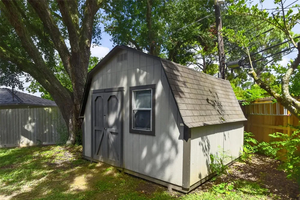 10407 Winding Trail Road La Porte, TX 77571