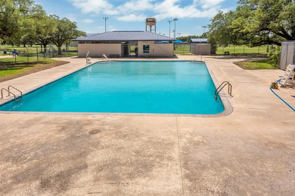 10407 Winding Trail Road La Porte, TX 77571