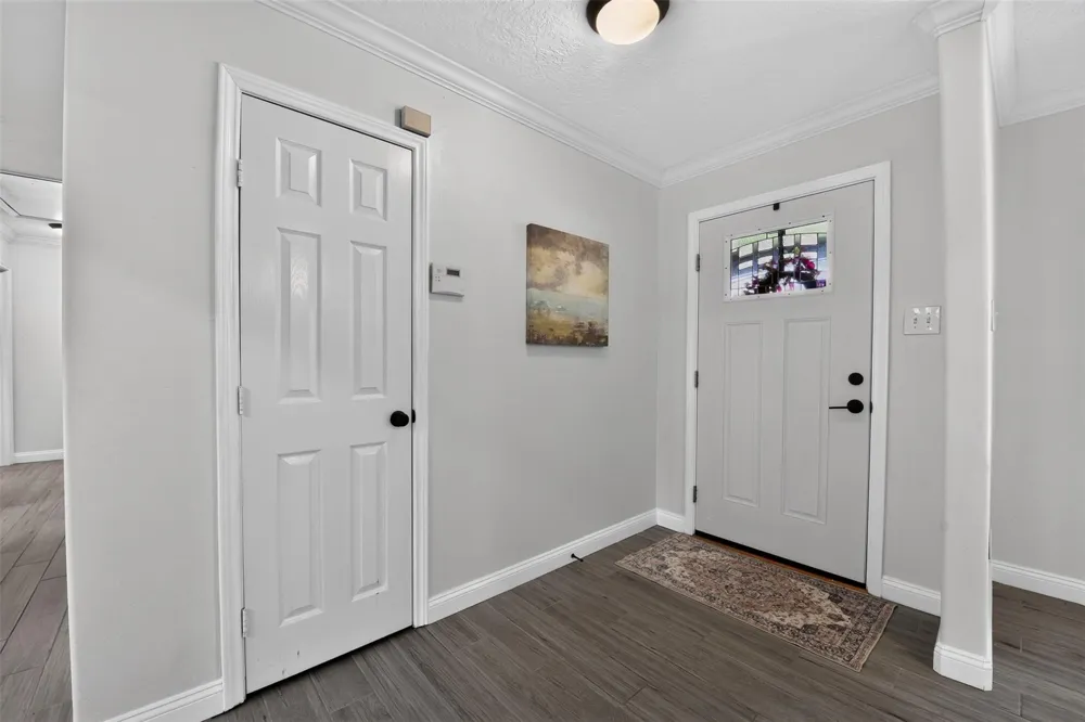 10407 Winding Trail Road La Porte, TX 77571