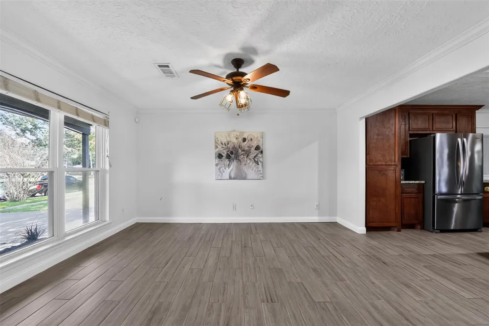 10407 Winding Trail Road La Porte, TX 77571