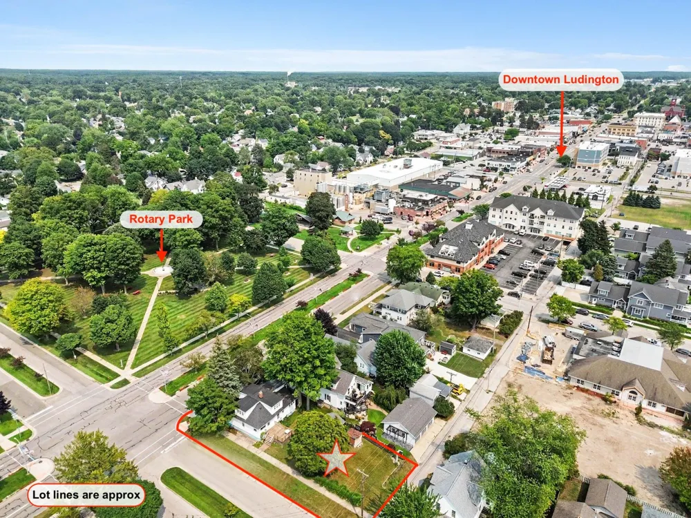 511 W Ludington Avenue Ludington City, MI 49431