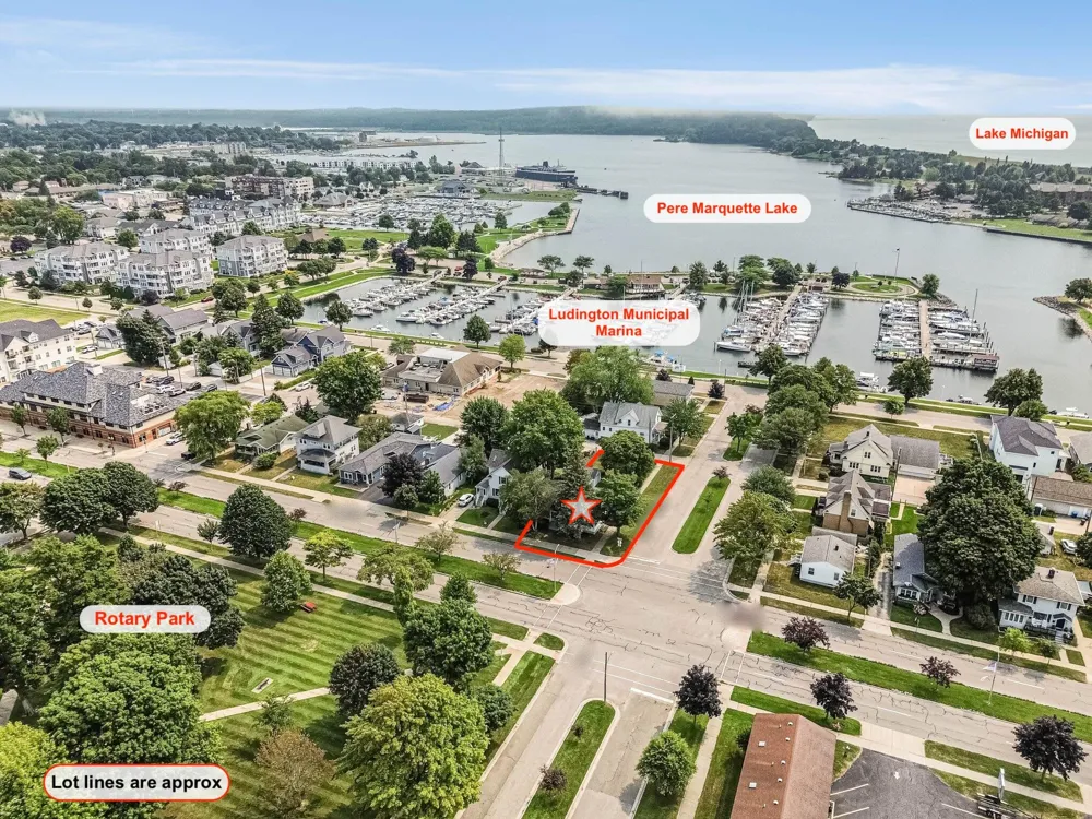 511 W Ludington Avenue Ludington City, MI 49431