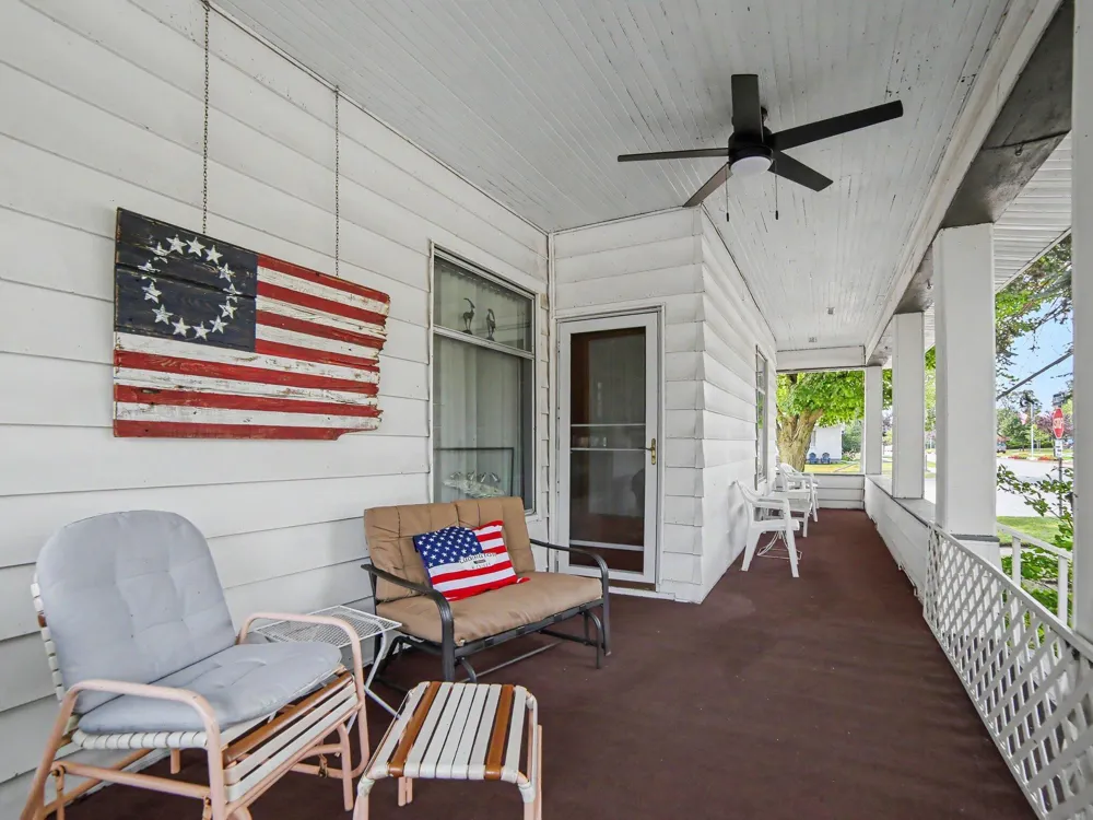 511 W Ludington Avenue Ludington City, MI 49431