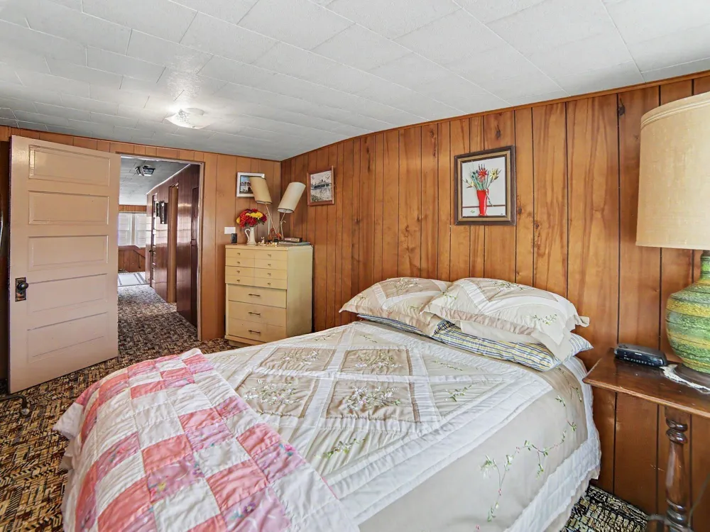 511 W Ludington Avenue Ludington City, MI 49431