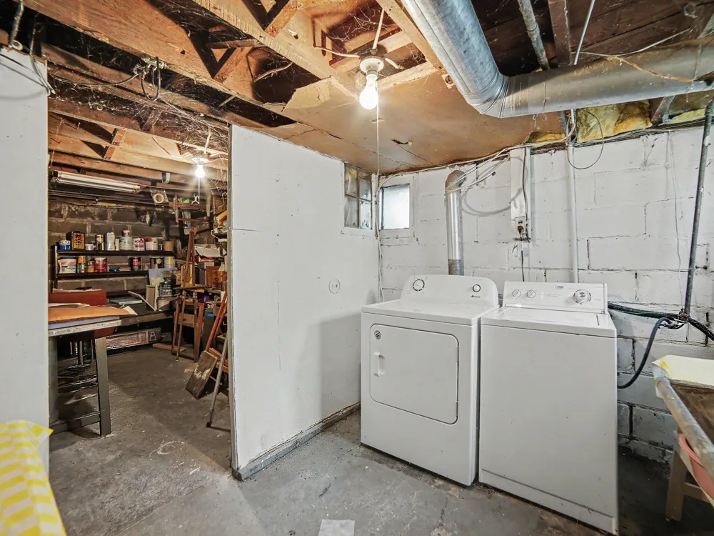 511 W Ludington Avenue Ludington City, MI 49431