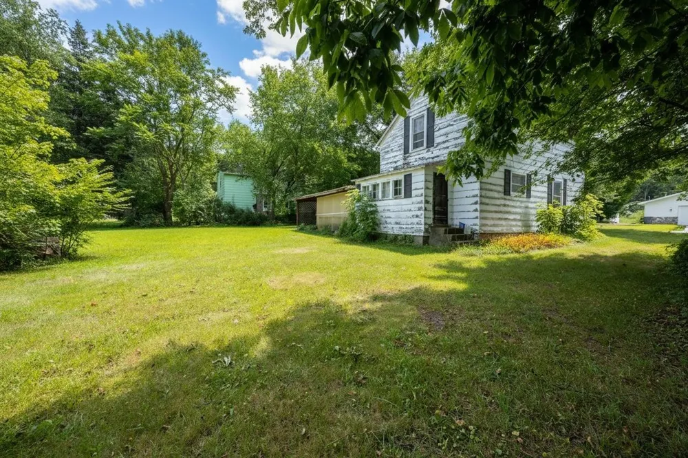 55 Grant Street Shelby Village, MI 49455