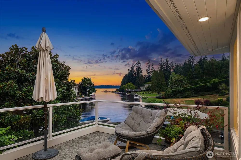 3135 Hunts Point Circle Hunts Point, WA 98004