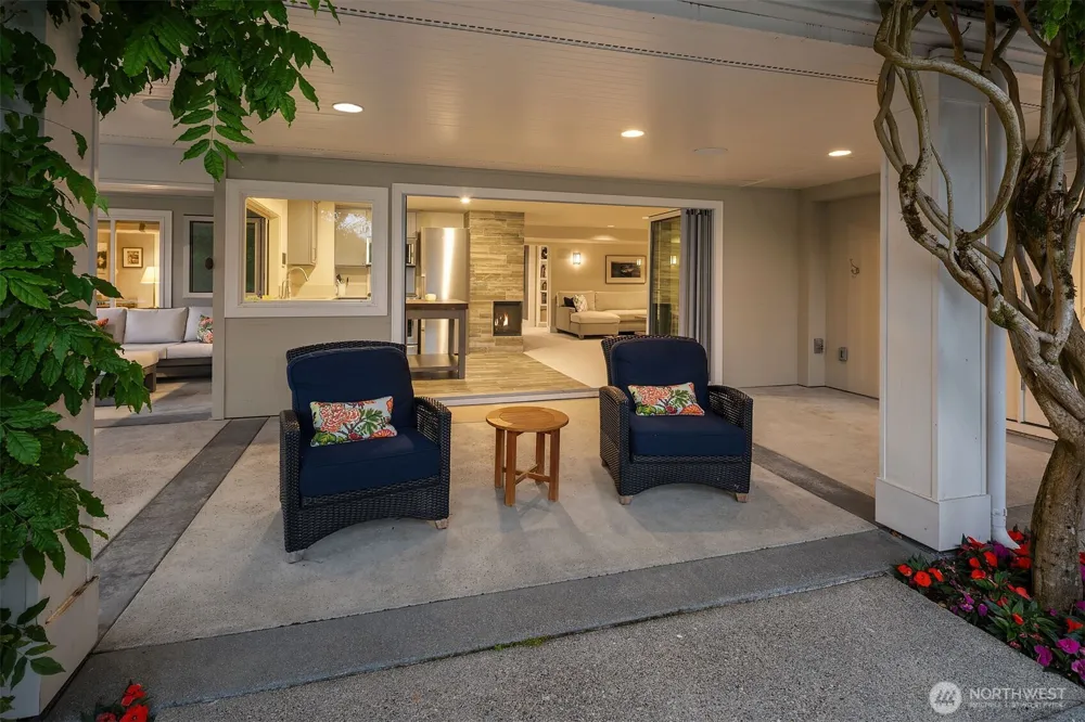 3135 Hunts Point Circle Hunts Point, WA 98004