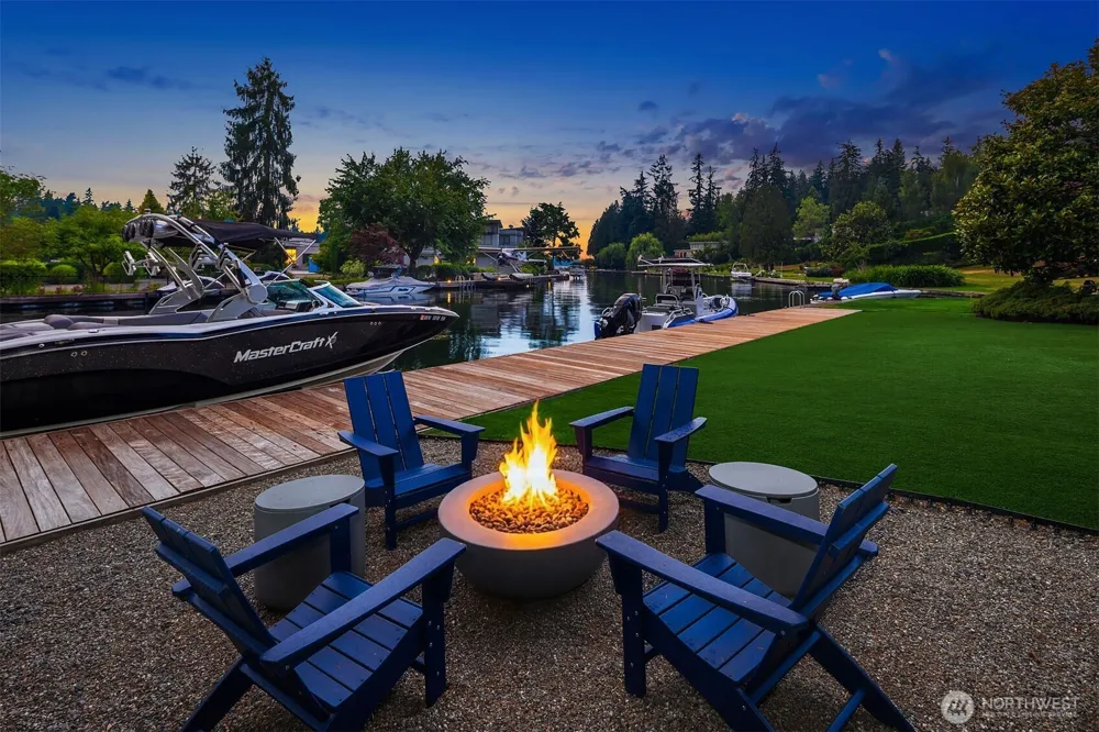 3135 Hunts Point Circle Hunts Point, WA 98004
