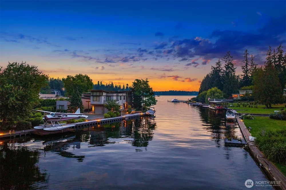 3135 Hunts Point Circle Hunts Point, WA 98004
