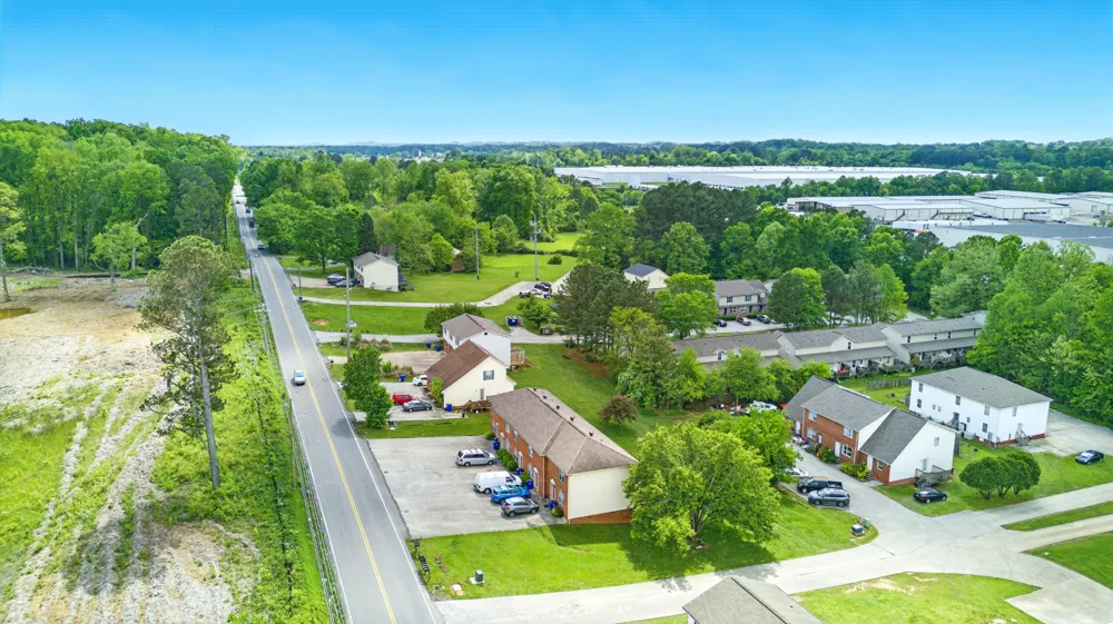 2861 Michigan Ave Road NE Cleveland, TN 37323