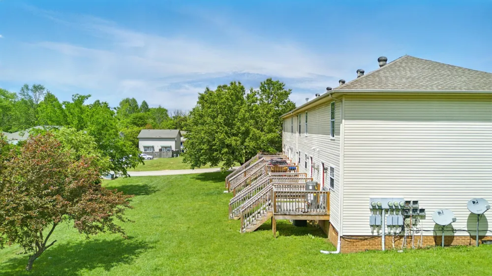 2861 Michigan Ave Road NE Cleveland, TN 37323