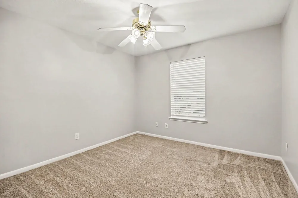 1502 Chandler Park Lane Fresno, TX 77545