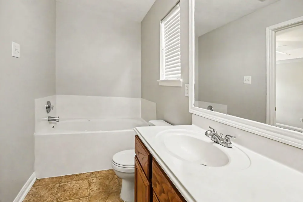1502 Chandler Park Lane Fresno, TX 77545