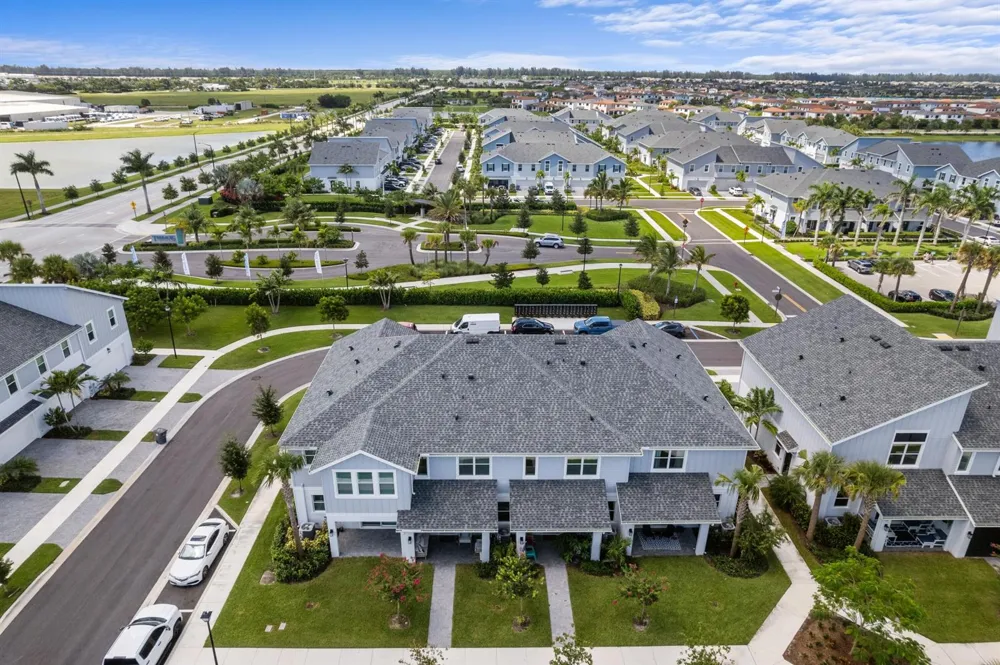4147 S Longwood Lake Square Westlake, FL 33470
