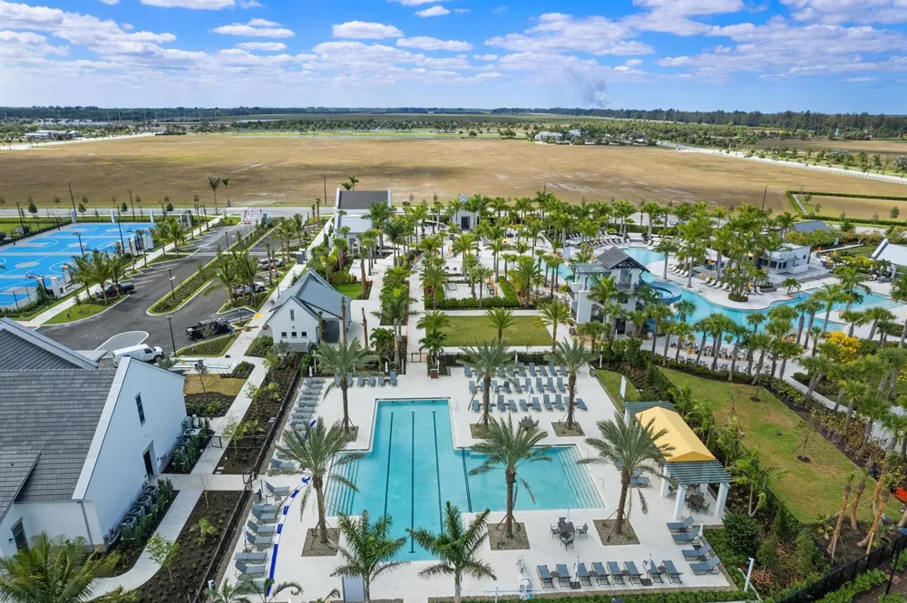 4147 S Longwood Lake Square Westlake, FL 33470