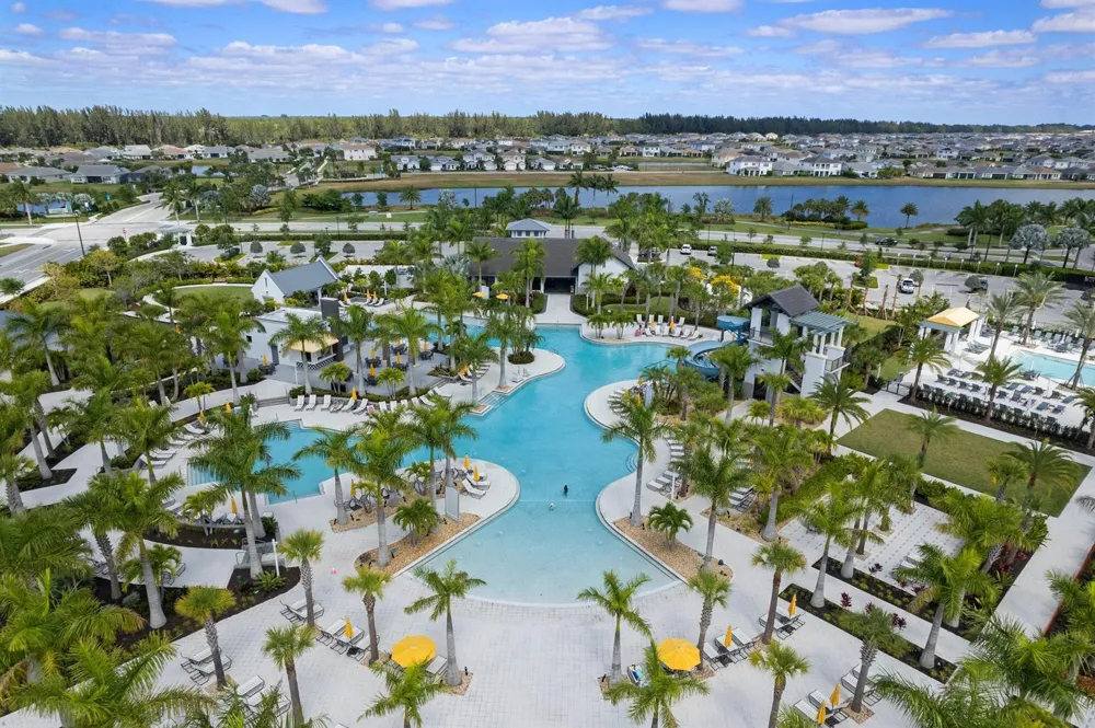 4147 S Longwood Lake Square Westlake, FL 33470