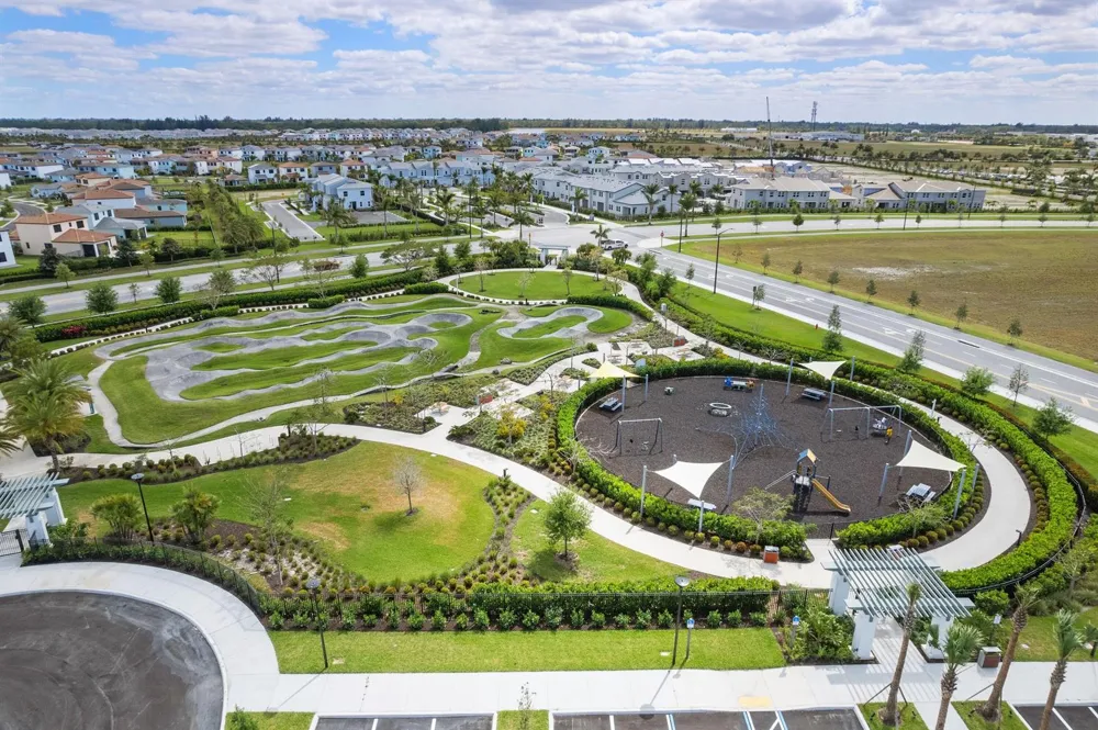 4147 S Longwood Lake Square Westlake, FL 33470