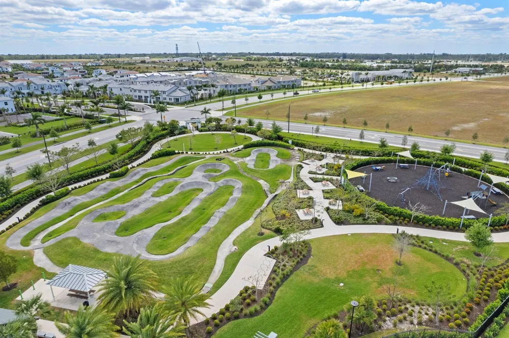 4147 S Longwood Lake Square Westlake, FL 33470