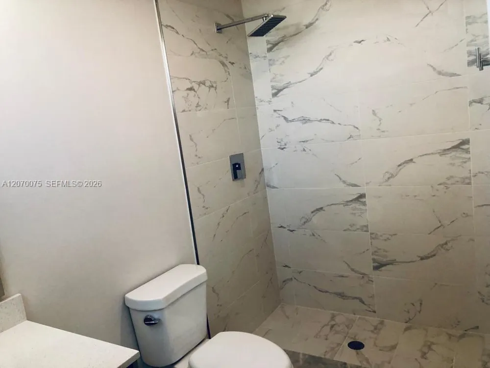 2505 NE 193 St #4206 Aventura, FL 33180