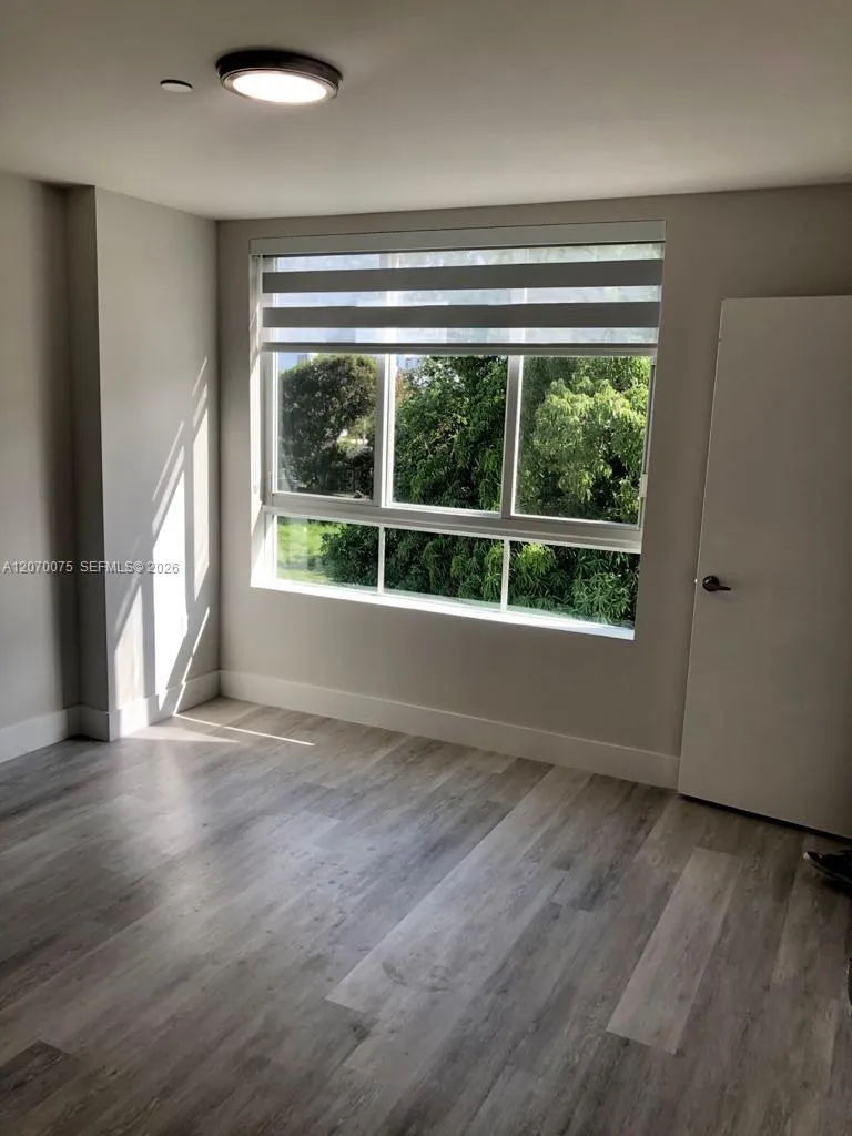 2505 NE 193 St #4206 Aventura, FL 33180