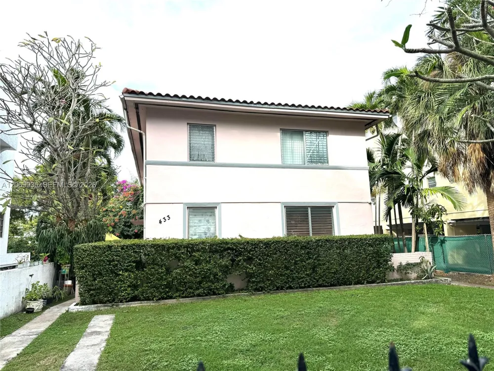 433 Santander Ave #1 Coral Gables, FL 33134