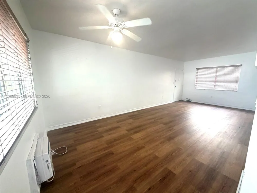433 Santander Ave #1 Coral Gables, FL 33134