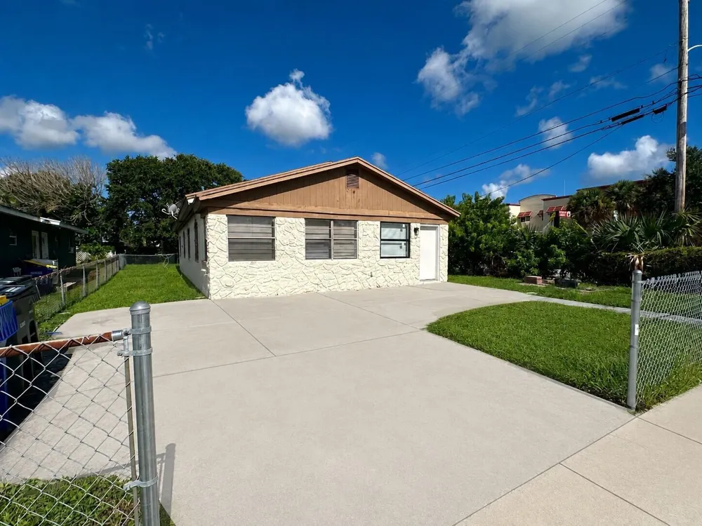 913 18th Street #0 Fort Pierce, FL 34950