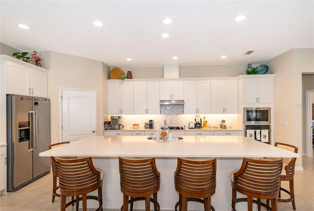 7789 FOUR SEASONS BOULEVARD Kissimmee, FL 34747