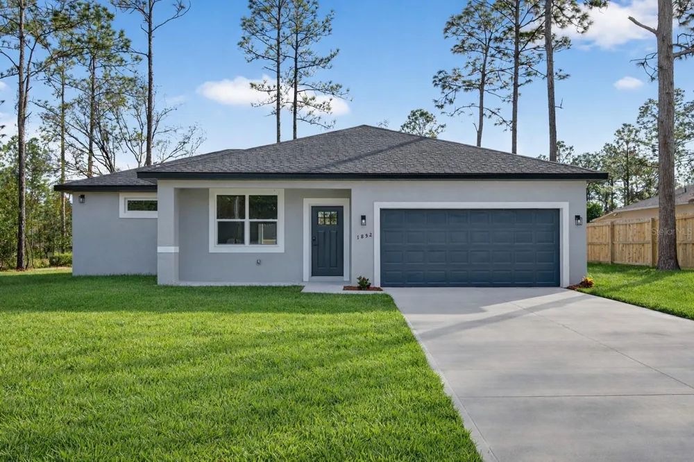 1852 W QUAKER LANE Citrus Springs, FL 34434