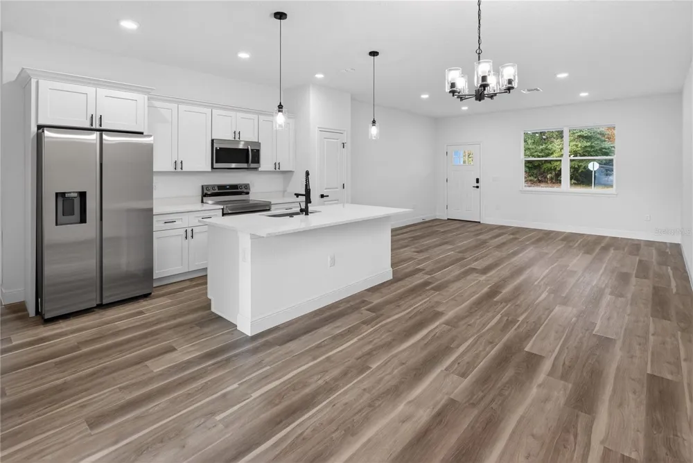 1852 W QUAKER LANE Citrus Springs, FL 34434