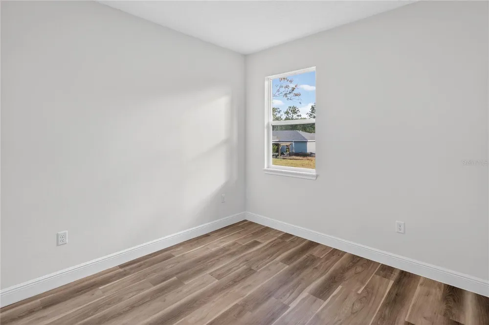 1852 W QUAKER LANE Citrus Springs, FL 34434
