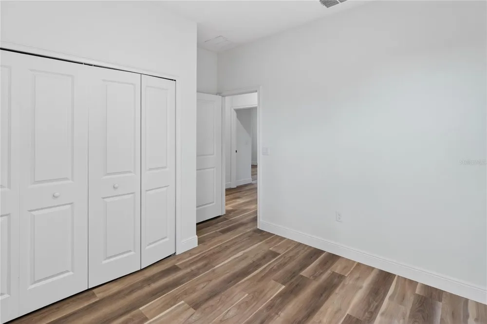 1852 W QUAKER LANE Citrus Springs, FL 34434