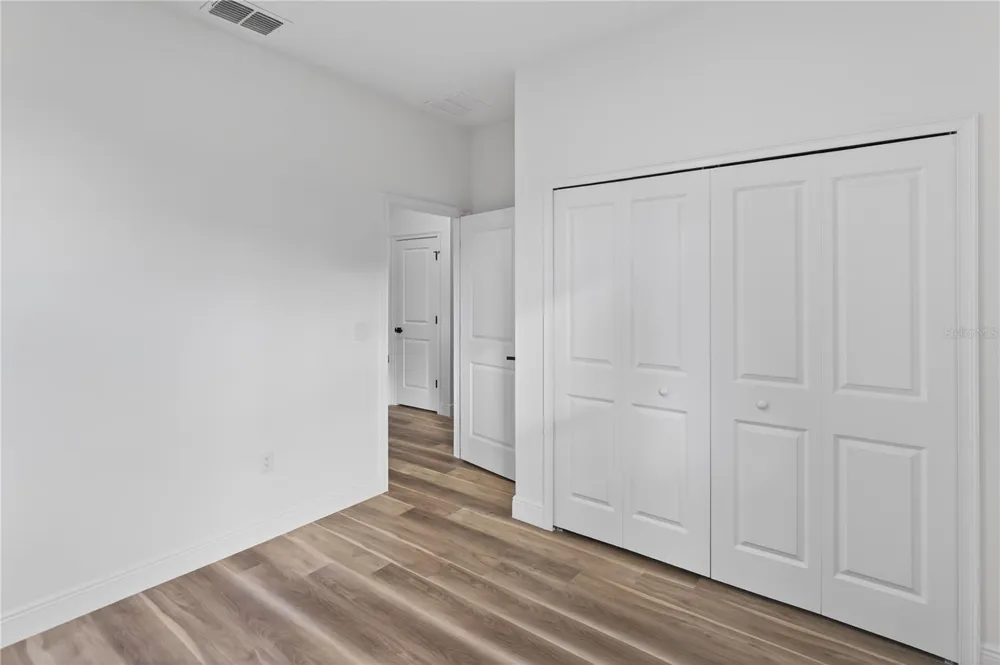 1852 W QUAKER LANE Citrus Springs, FL 34434