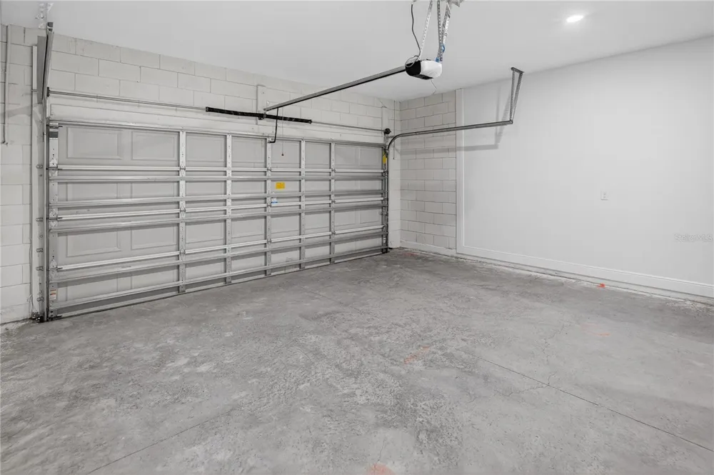 1852 W QUAKER LANE Citrus Springs, FL 34434
