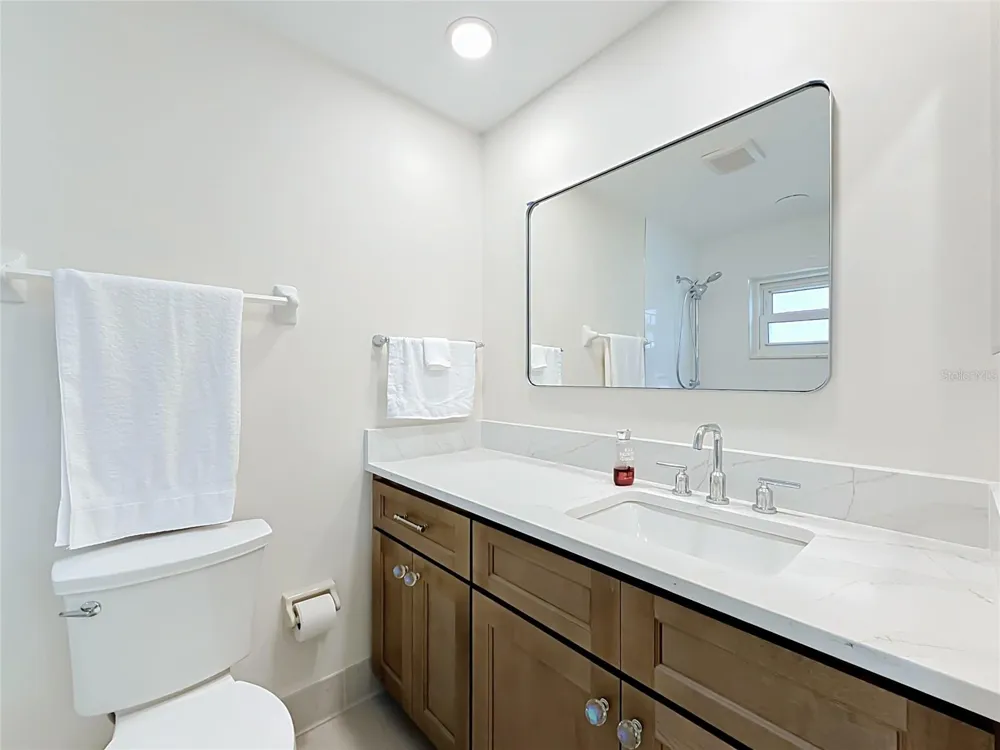 1931 VALENCIA WAY Clearwater, FL 33764