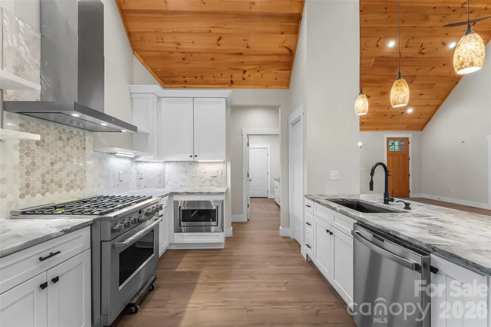 44 Valley View Drive Marion, NC 28752