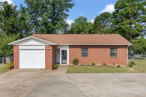 35 Crestline Drive