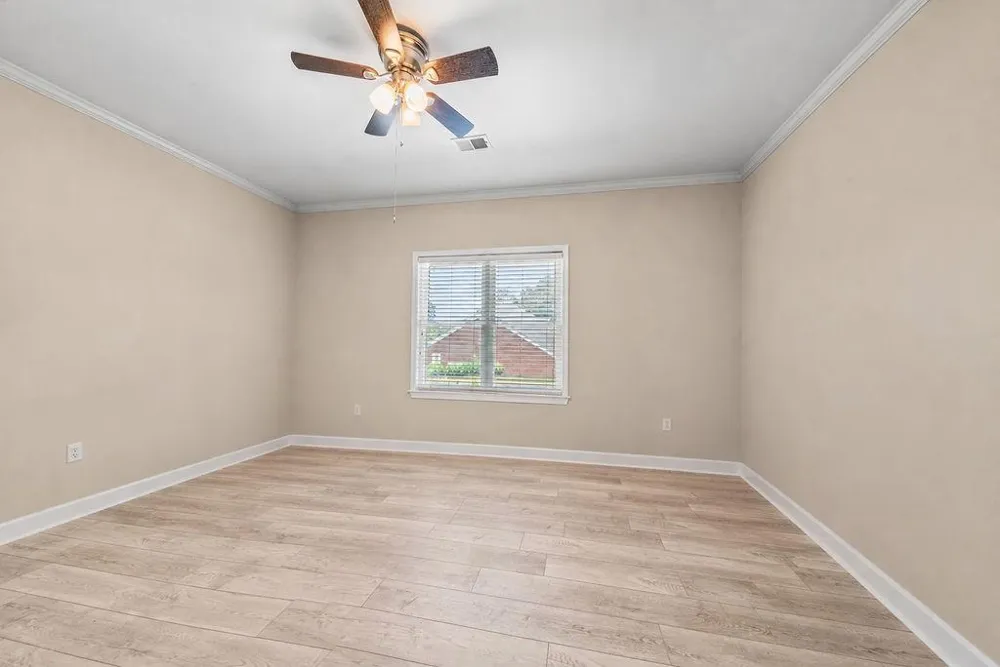 612 Manor Way Cartersville, GA 30120