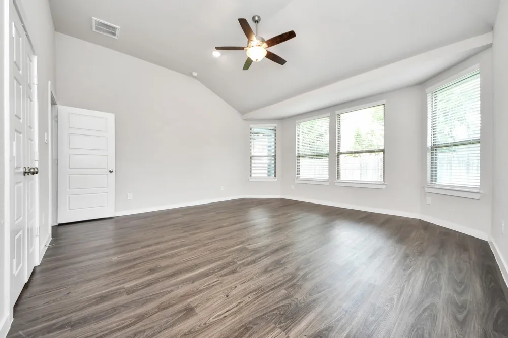 4707 Great Acre Lane Fresno, TX 77545